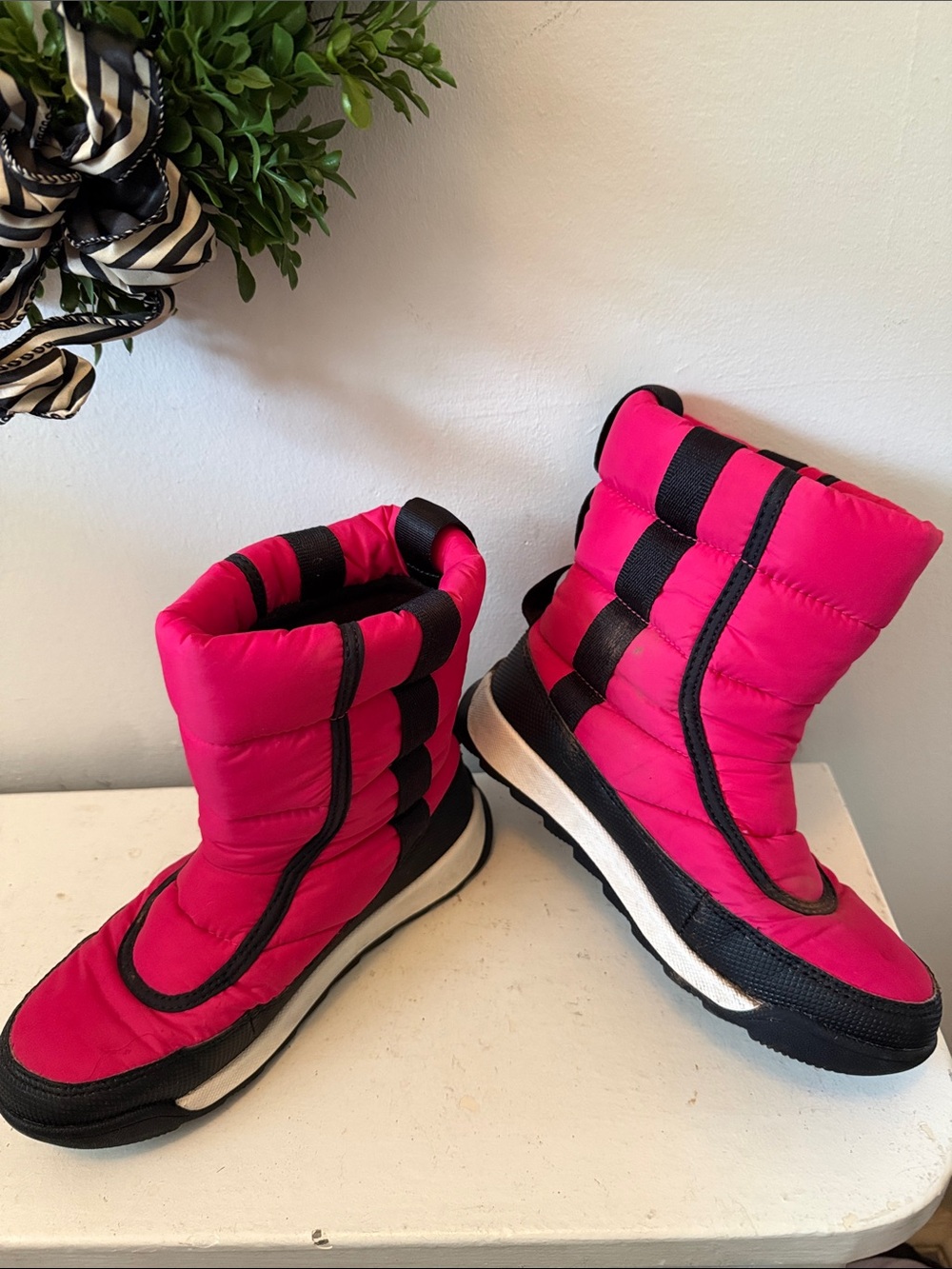 Sorel- Kids Hot Pink Winter Boots